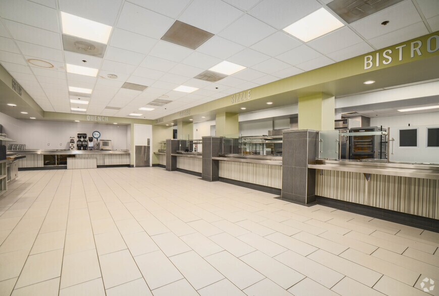 More Photos Of 3000 University Dr, Auburn Hills Office For Sale
