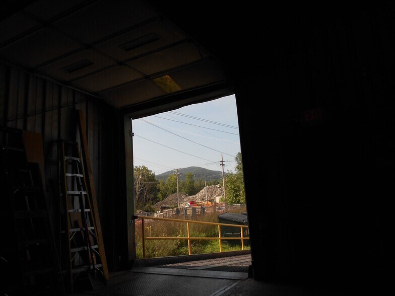 More Photos Of 1 Chips Ln, Fishkill Light Manufacturing For Lease