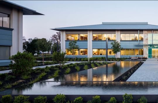 More Photos Of 1060 Marsh Rd, Menlo Park Office For Lease