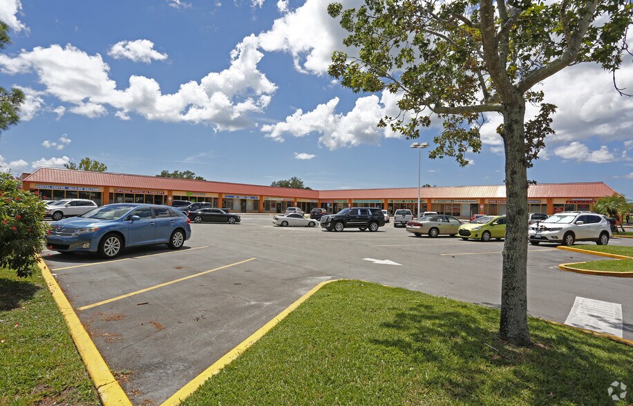 Primary Photo Of 3633 Cortez Rd W, Bradenton Storefront For Lease