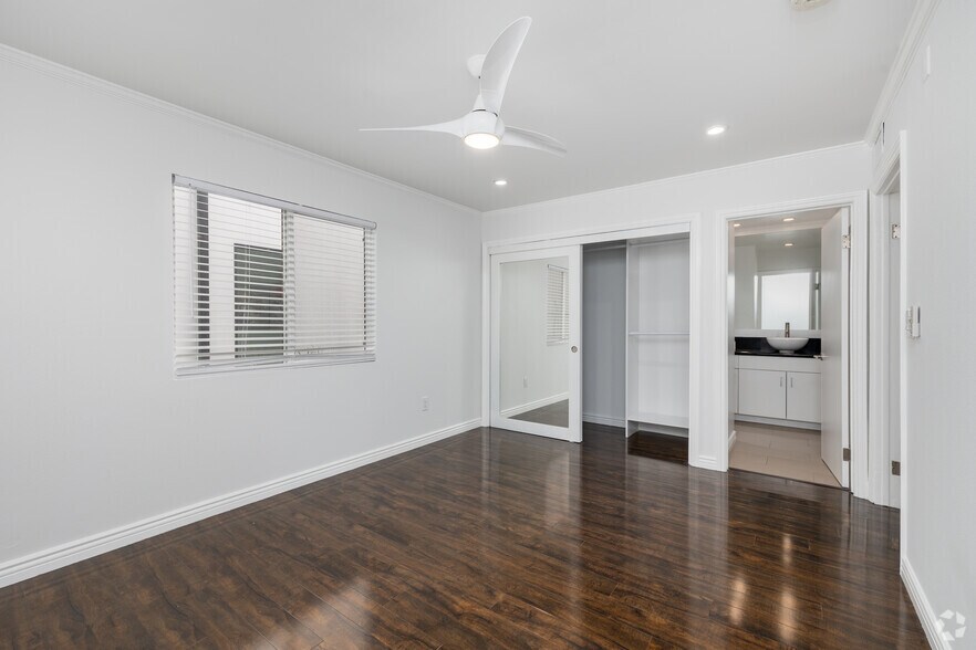 More Photos Of 6337 Primrose Ave, Los Angeles Apartments For Sale