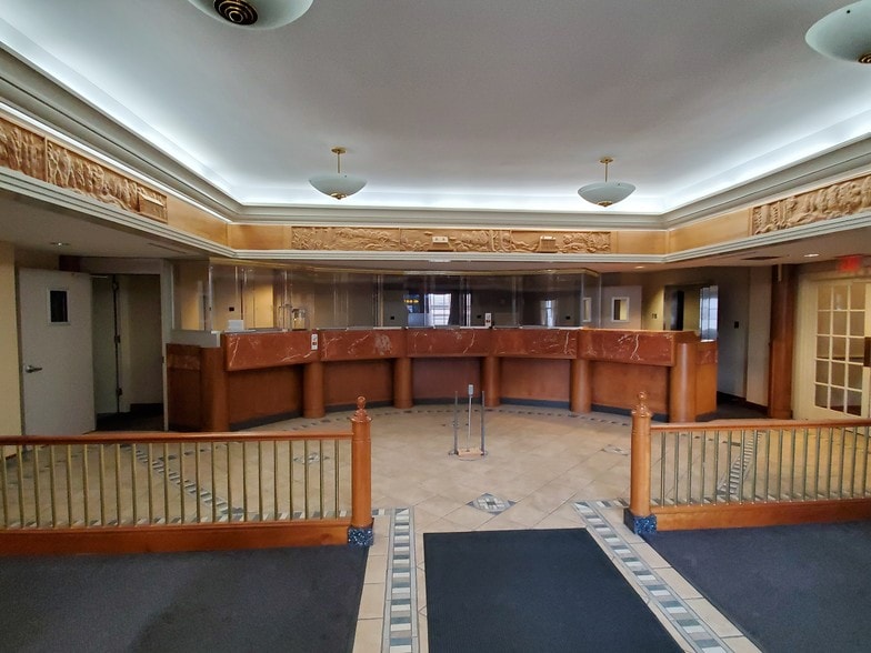 More Photos Of 99 S Washington St, Rockville Bank For Sale