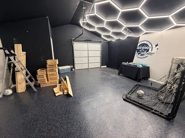 More Photos Of 4400 Canal st, Houston Carwash For Sale