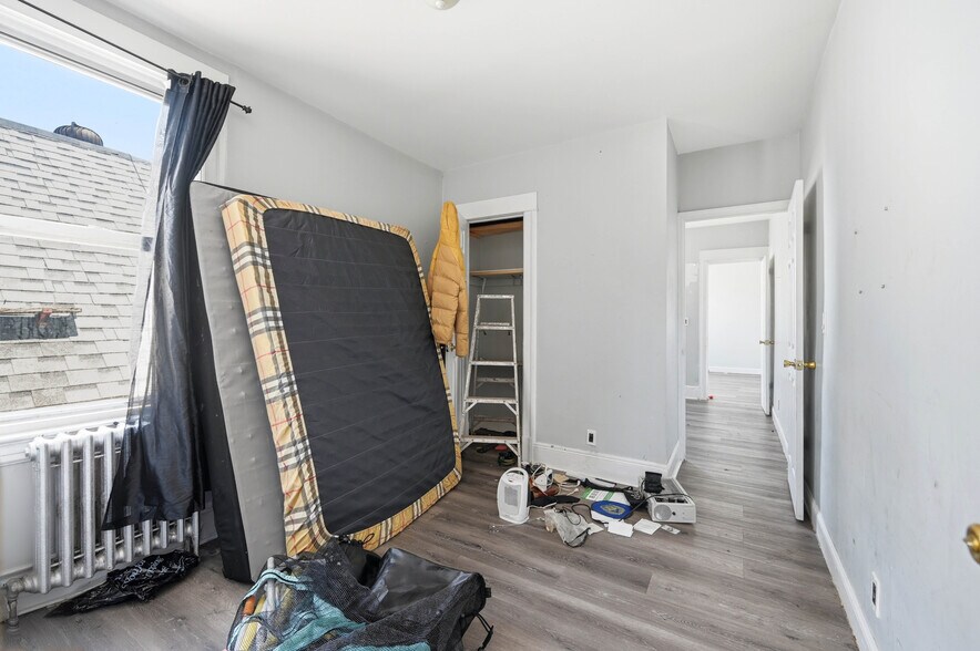 More Photos Of 4 Convent Ave, Yonkers Apartments For Sale