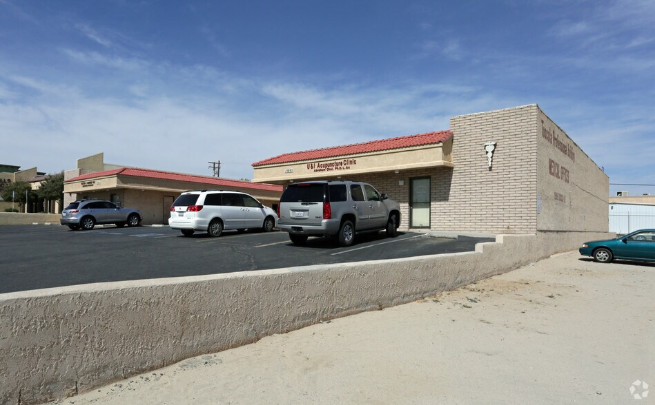 More Photos Of 15995 Tuscola Rd, Apple Valley Medical For Lease