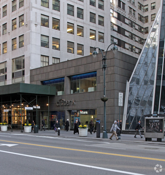 Primary Photo Of 145 E 42nd St, New York Bank For Lease