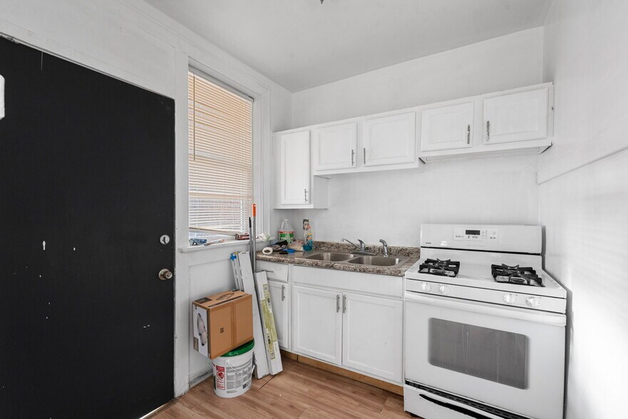 More Photos Of 5000 Virginia Ave, Saint Louis Apartments For Sale