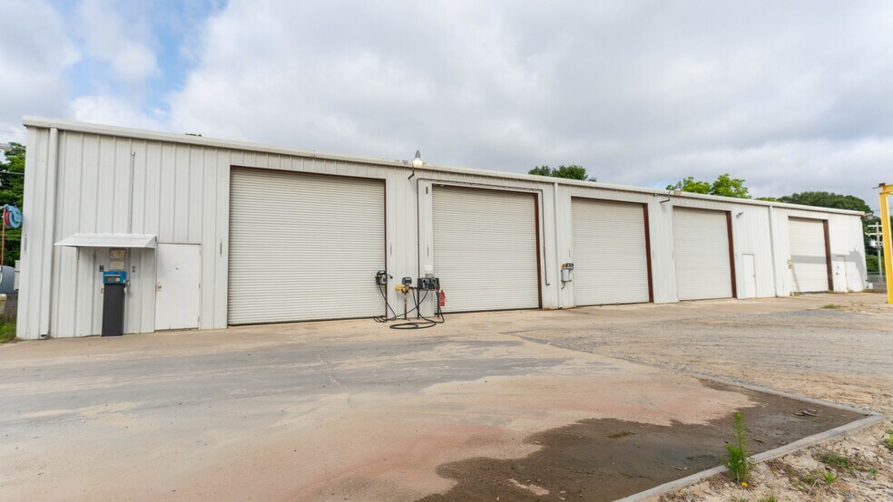 More Photos Of 565 Thomas St, Camilla Industrial For Sale