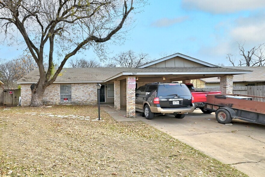 More Photos Of 5619 Jacaranda Dr, Austin Multifamily For Sale