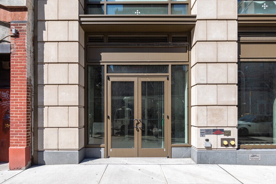 More Photos Of 2255 Broadway, New York Apartments For Lease