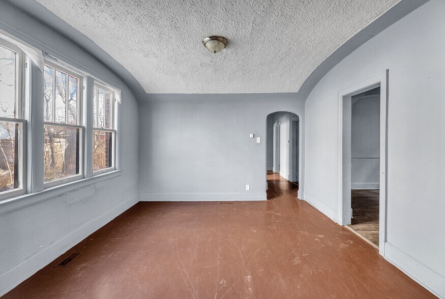 More Photos Of 12346 Stoepel St, Detroit Multifamily For Sale
