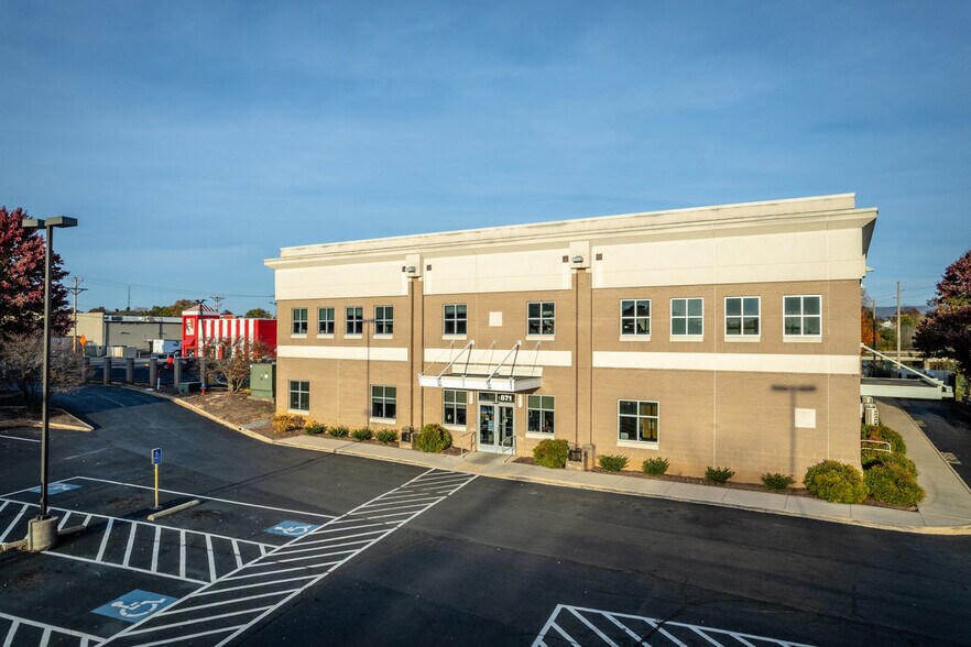 More Photos Of 847 Martin Luther King Jr Way, Harrisonburg Medical For Sale