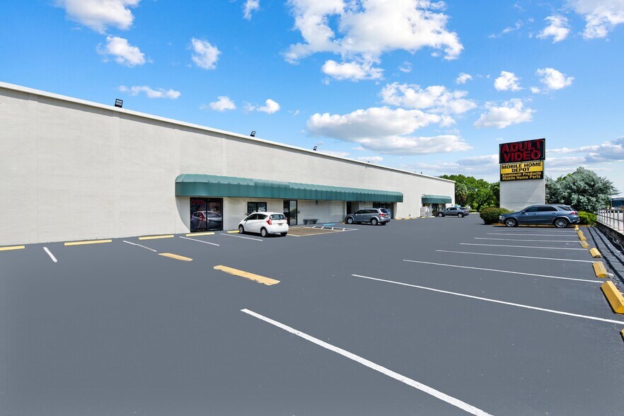 More Photos Of 5611 N State Road 7, Fort Lauderdale Unknown For Lease