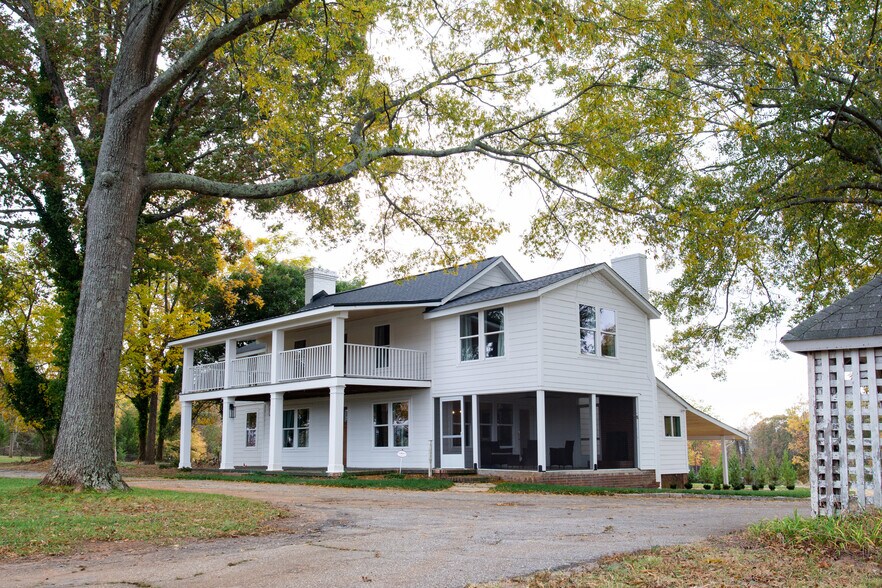 More Photos Of 10049 Old White Horse Rd, Greenville Specialty For Sale