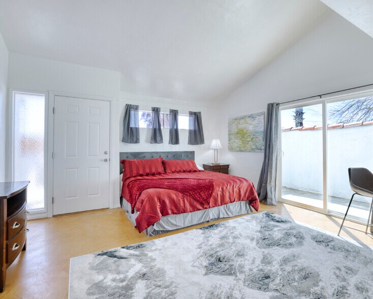 More Photos Of 67780 Arena Blanca Rd, Desert Hot Springs Specialty For Sale