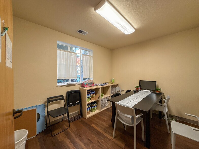 More Photos Of 534 B St, Santa Rosa Medical For Sale