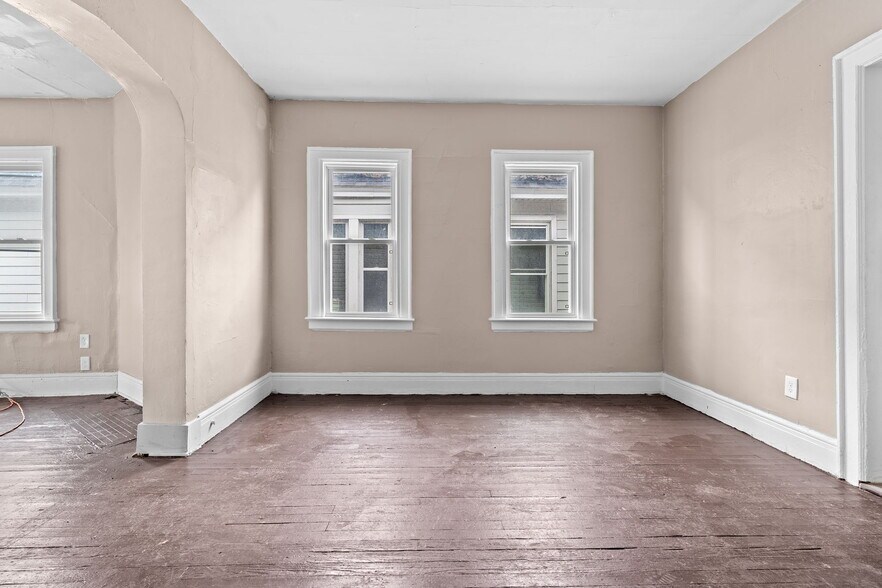 More Photos Of , Buffalo General Retail For Sale