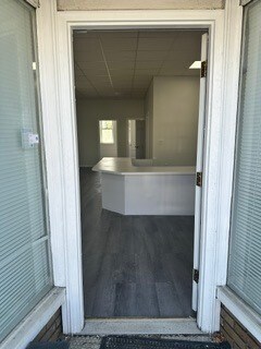 More Photos Of 248 Union St, Lodi Storefront Retail Residential For Lease