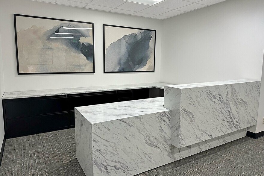 Primary Photo Of 500 S Sepulveda Blvd, Los Angeles Coworking Space
