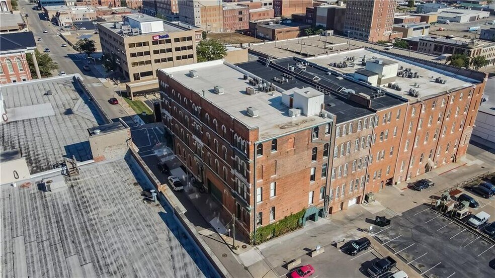 More Photos Of 224 N 4th St, Saint Joseph Office For Lease