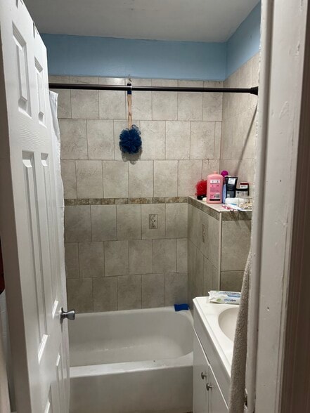 More Photos Of 103 Central Ave, Orange Apartments For Sale