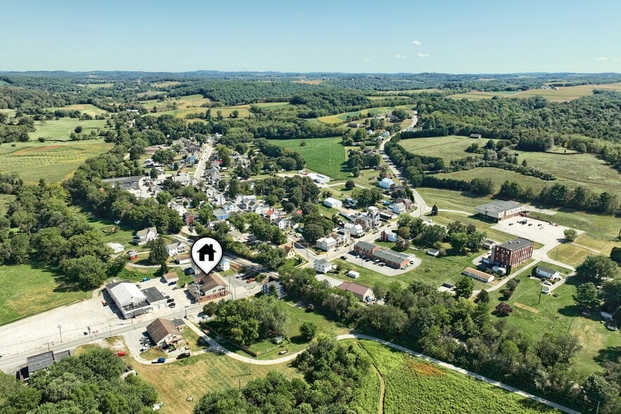 More Photos Of 1 Cherry St, Seven Valleys General Retail For Sale