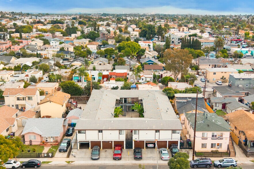 More Photos Of 1050 Gaviota Ave, Long Beach Apartments For Sale