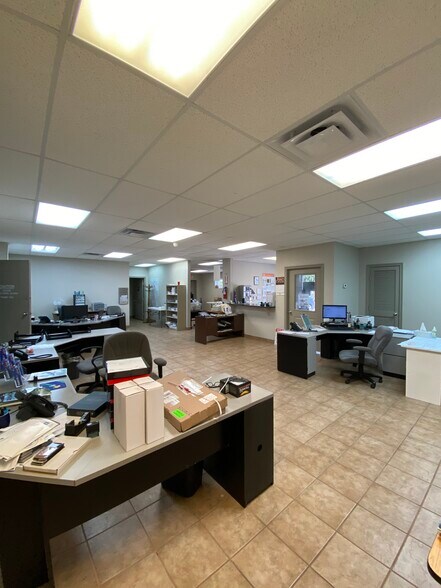 More Photos Of 26019 Interstate 45, Spring Freestanding For Sale