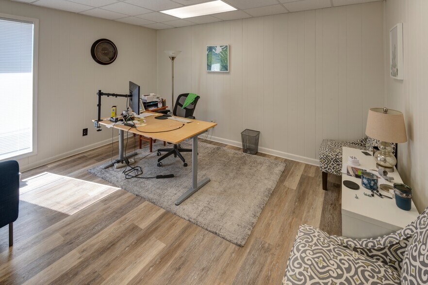 More Photos Of 2854 Mechanicsville Rd, Peachtree Corners Distribution For Lease