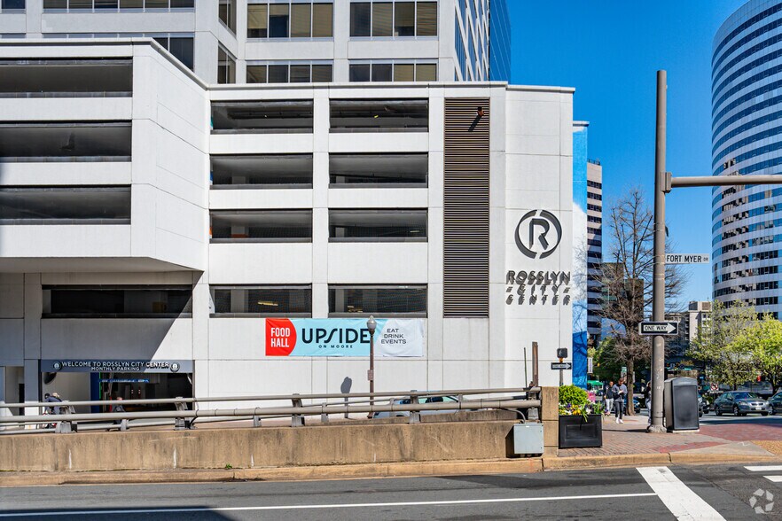 More Photos Of 1700 N Moore St, Arlington Office For Lease