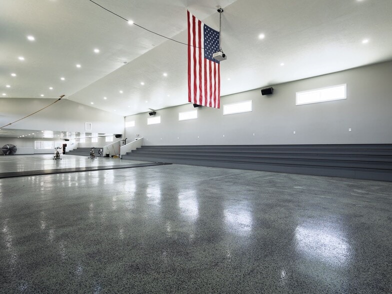 More Photos Of 17612 State Route 3, Watertown Showroom For Sale