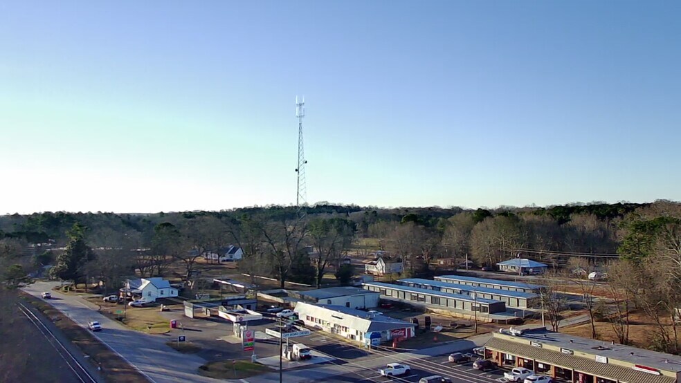 More Photos Of 8665 Maysville Rd, Maysville Self Storage For Sale
