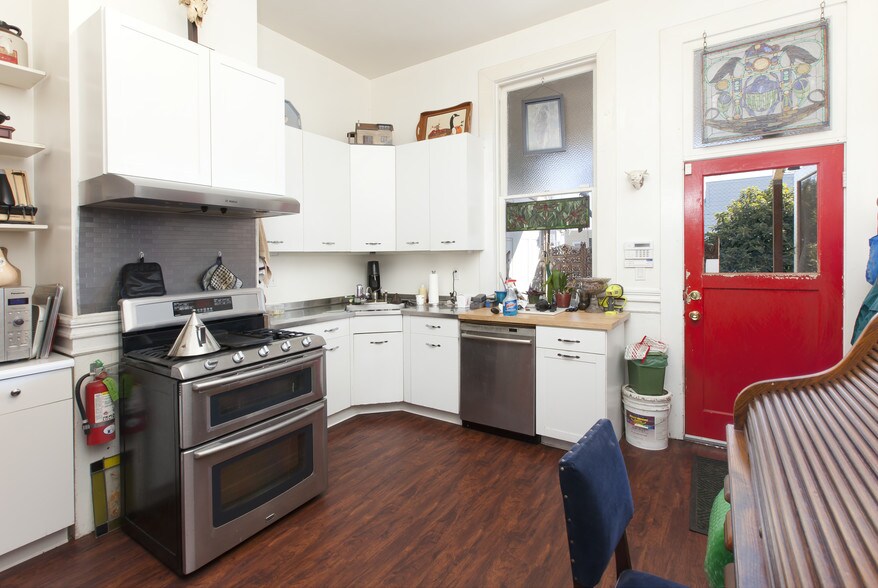 More Photos Of 423-433 S Van Ness Ave, San Francisco Apartments For Sale