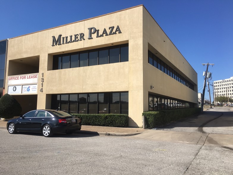 Primary Photo Of 1314 Lake St, Fort Worth Office For Lease