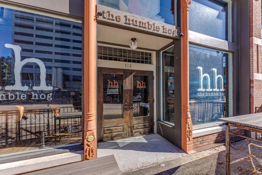 More Photos Of 312 S Gay St, Knoxville Office Residential For Sale