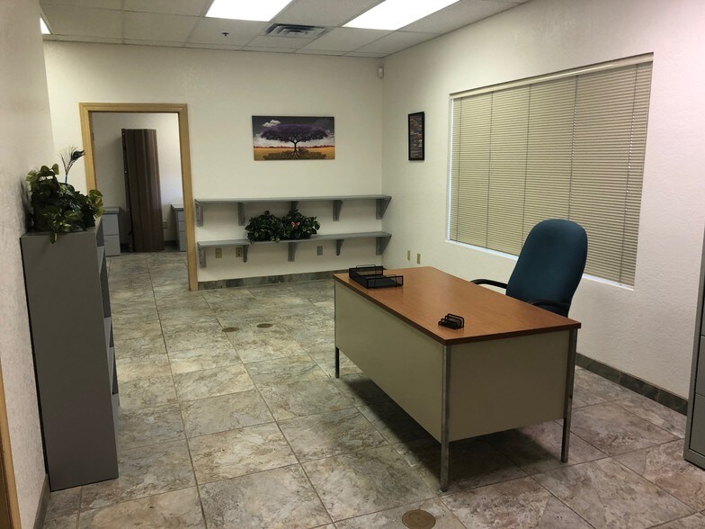 More Photos Of 175 E Reno Ave, Las Vegas Specialty For Lease