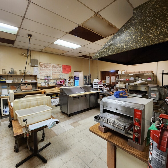 More Photos Of 701 S Belmont Ave, Superior Restaurant For Sale