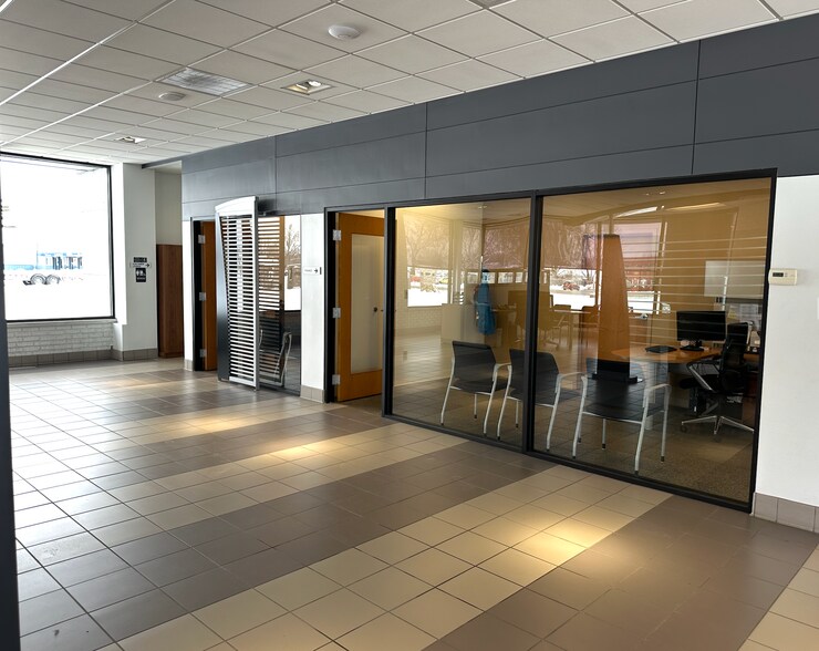 More Photos Of 2051 N Main St, Canton Auto Dealership For Sale