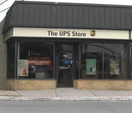 More Photos Of 565-577 Plandome Rd, Manhasset Storefront For Lease