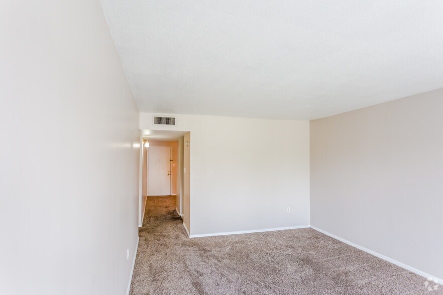 More Photos Of 1701 Skyline Dr, North Little Rock Multifamily For Sale
