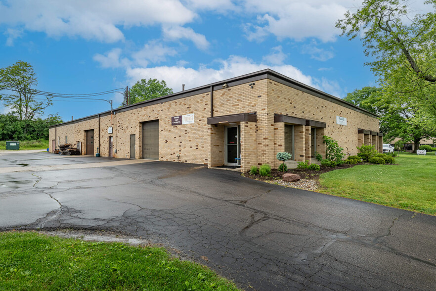 Primary Photo Of 97-99 Compark Rd, Centerville Warehouse For Lease