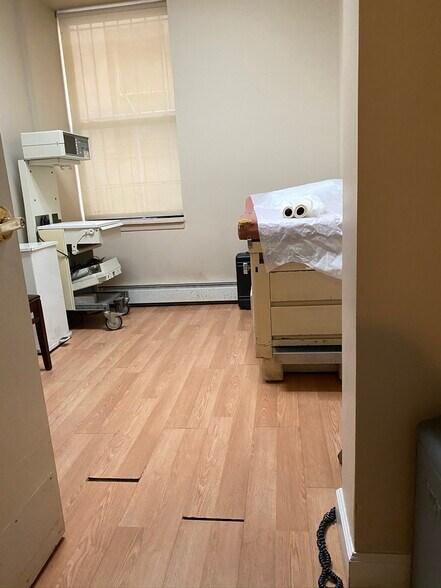 More Photos Of 910 Park Pl, Brooklyn Assisted Living For Sale