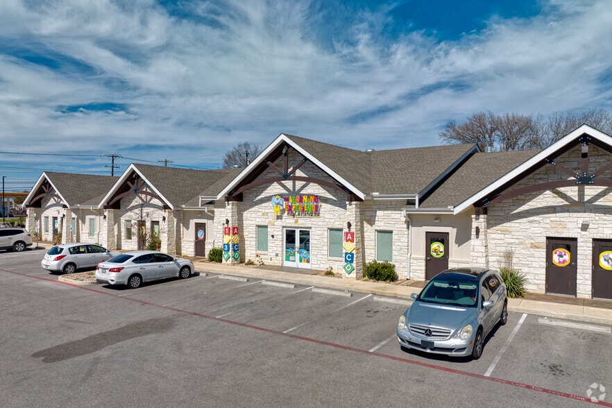 More Photos Of 701 FM 685, Pflugerville Medical For Lease