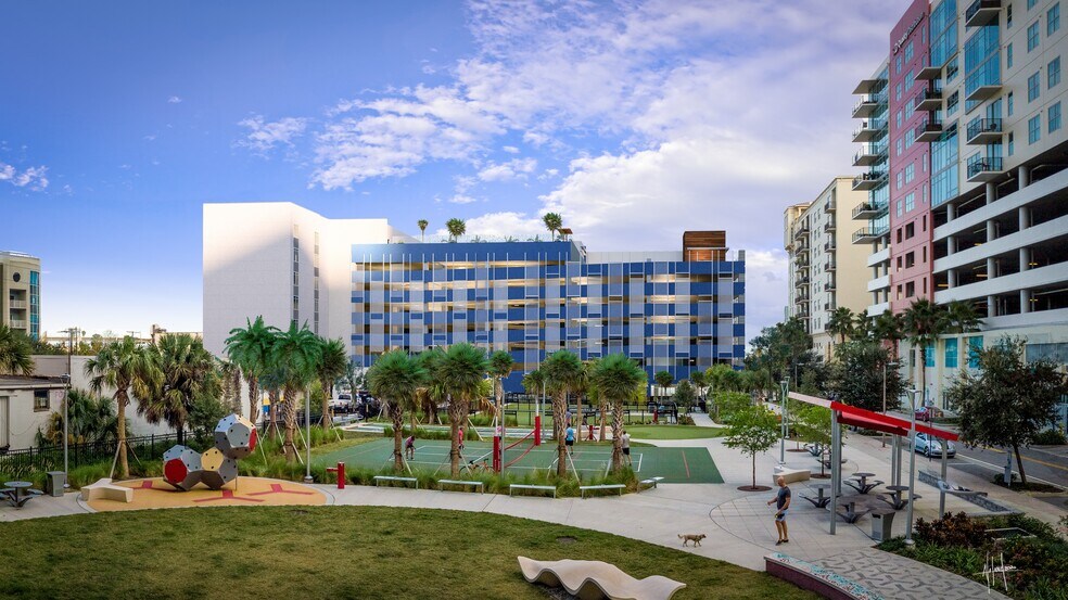 More Photos Of 1250 E Madison St, Tampa Apartments For Lease