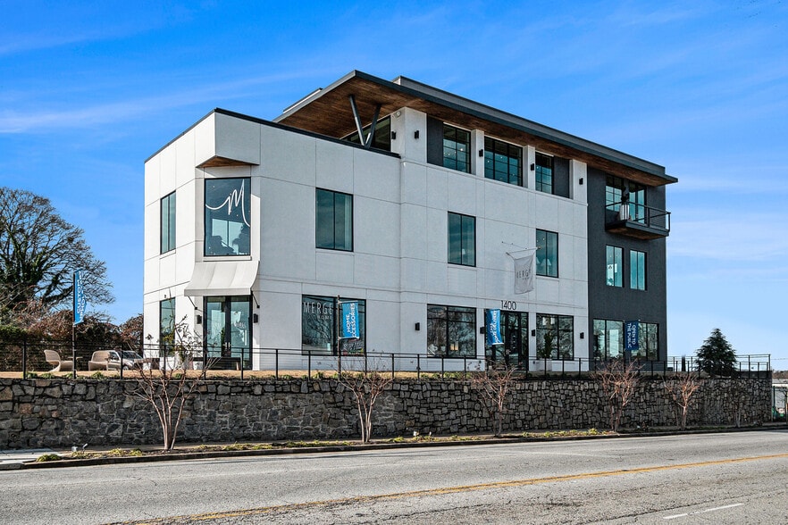 More Photos Of 1400 Howell Mill Rd NW, Atlanta Restaurant For Sale