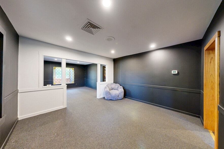 More Photos Of 101 Division St NW, Olympia Restaurant For Sale