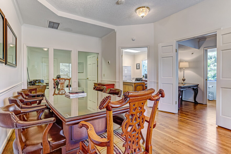More Photos Of 5233 San Jose Blvd, Jacksonville Office Residential For Lease