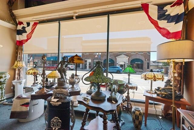 More Photos Of 135 W Huron St, Berlin Storefront Retail Residential For Sale