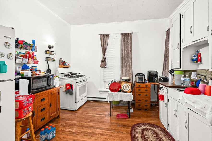 More Photos Of 1426-1428 E 1st St, Duluth Apartments For Sale