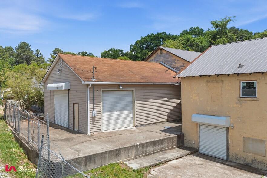 More Photos Of 9135 S Main St, Jonesboro Light Manufacturing For Sale